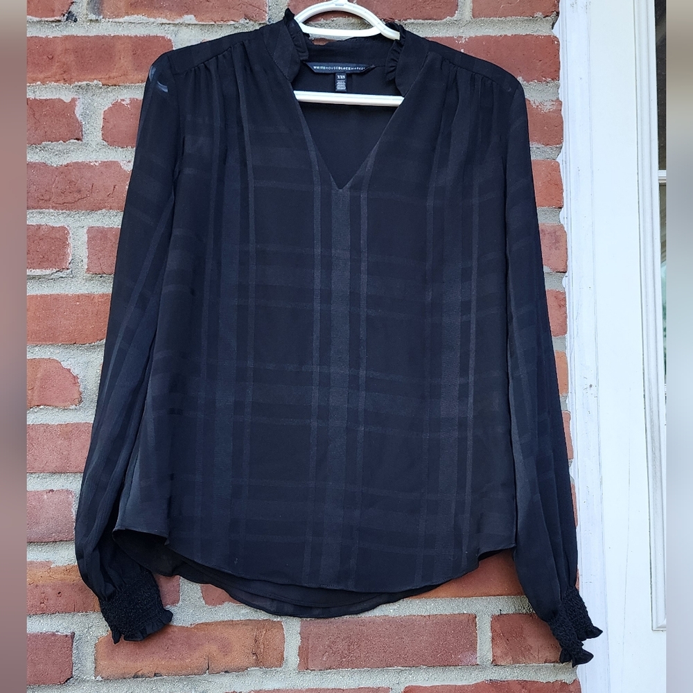 WHITEHOUSE/BLACKMARKET XXS Black Sheer Long Sleeve Blouse